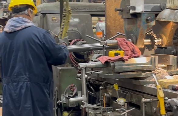 OUR FACILITIES & MANUFACTURING EXCELLENCE OUR FACILITIES & MANUFACTURING EXCELLENCE